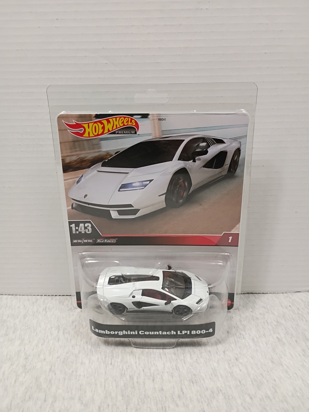 HOT WHEELS PREMIUM #1 LAMBORGHINI COUNTACH LPI 800-4 1:43 DIE CAST TOY CAR MISP